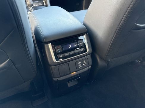 Used 2023 Subaru Ascent Limited w/ Technology Package image 26