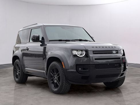 Used 2022 Land Rover Defender 90 X-Dynamic S AWD/4WD image 3
