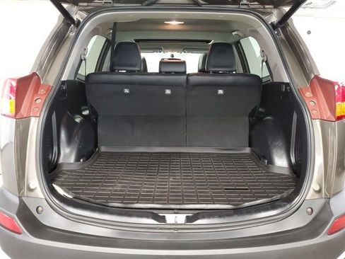 Used 2015 Toyota RAV4 Limited image 11