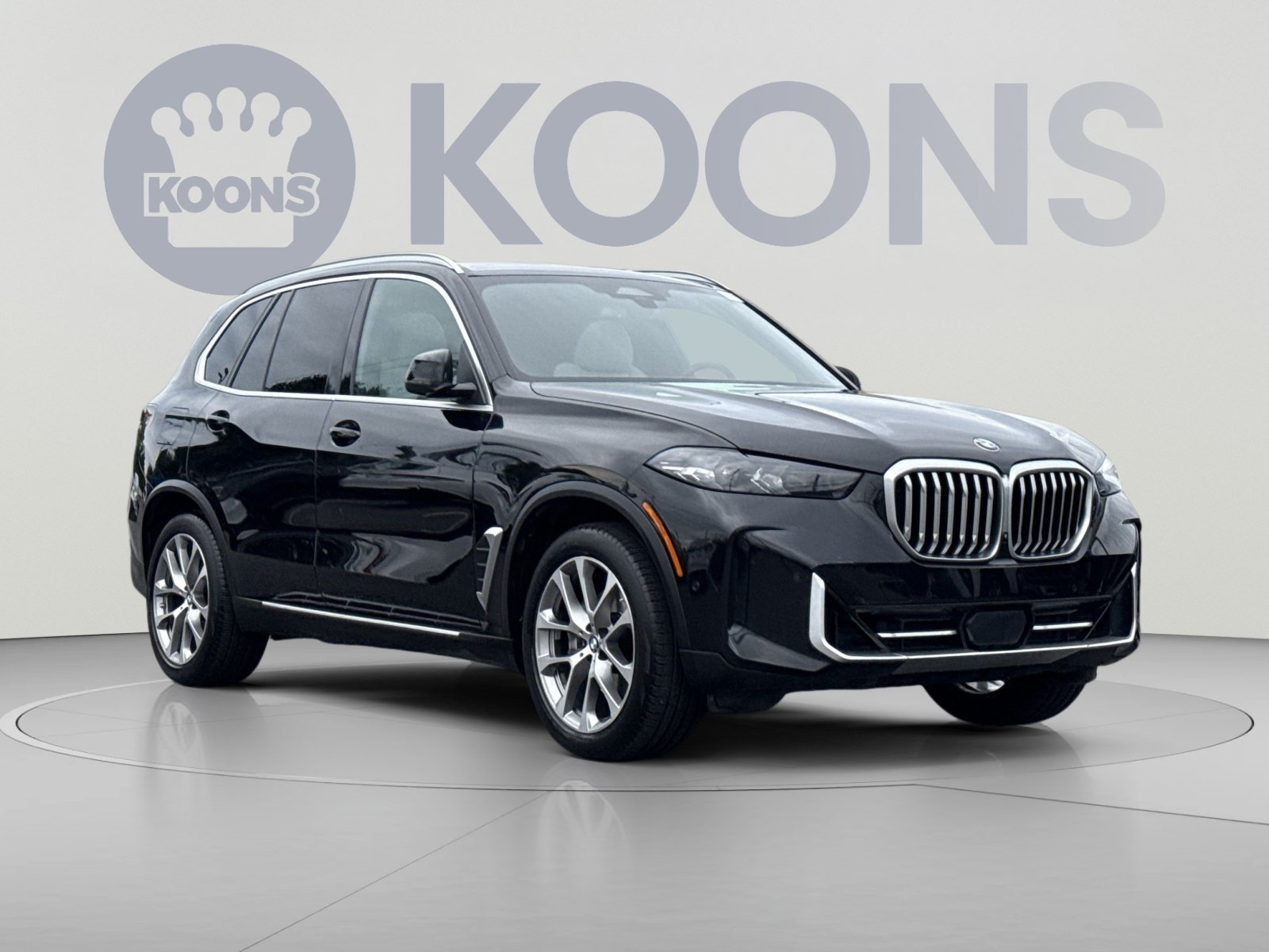 Used 2024 BMW X5 xDrive40i w/ Parking Assistance Package AWD/4WD image 10