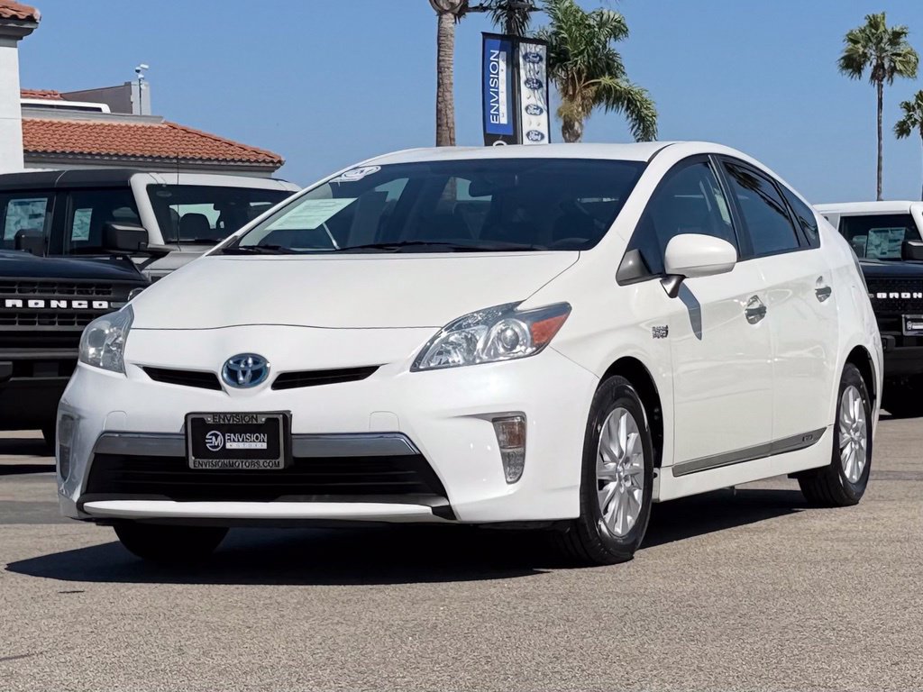 Used 2013 Toyota Prius Prime Plug-In Hybrid FWD image 4