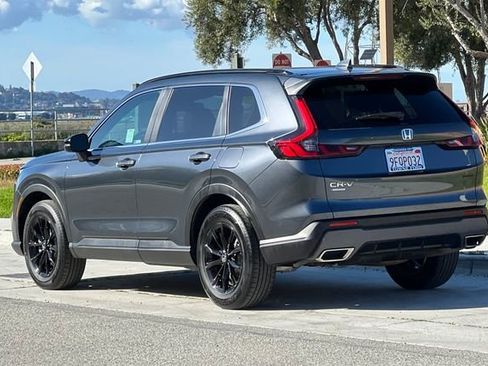 Used 2023 Honda CR-V Sport image 6