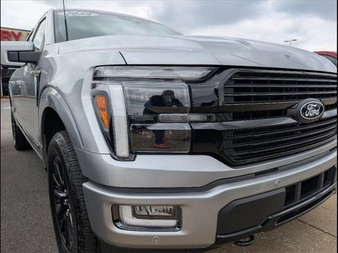Used 2024 Ford F150 Platinum image 28