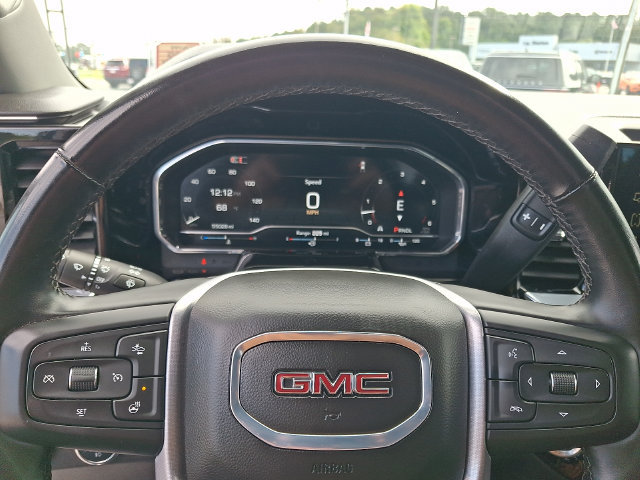 Certified 2025 GMC Sierra 1500 SLT RWD image 19