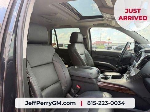 Used 2020 GMC Yukon SLT w/ Premium Edition AWD/4WD image 18
