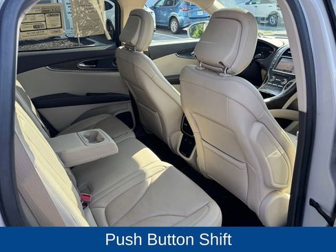 Used 2020 Lincoln Nautilus Reserve w/ Equipment Group 201A AWD/4WD image 19