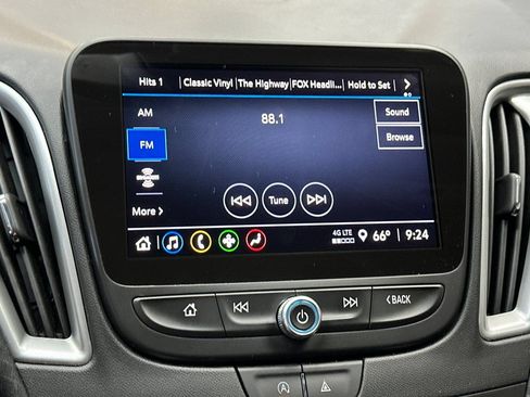 Used 2024 Chevrolet Malibu LT FWD image 23
