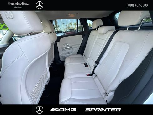 Used 2022 Mercedes-Benz GLA 250 4MATIC w/ Premium Package Lite image 20