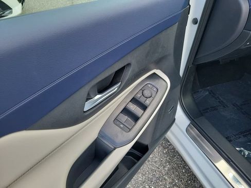 New 2026 Nissan Sentra SL w/ Floor Mat Package FWD image 6