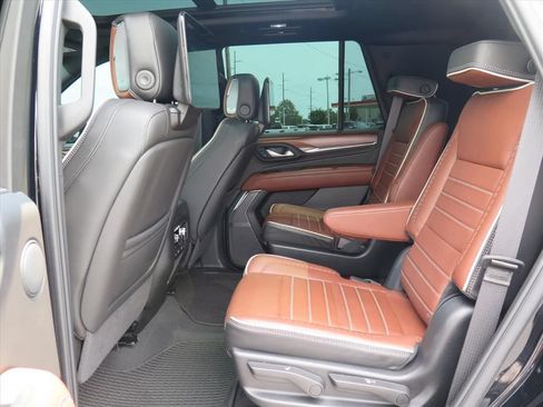 Used 2024 GMC Yukon Denali Ultimate AWD/4WD image 24