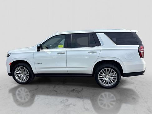 Used 2023 Chevrolet Tahoe Premier AWD/4WD image 2