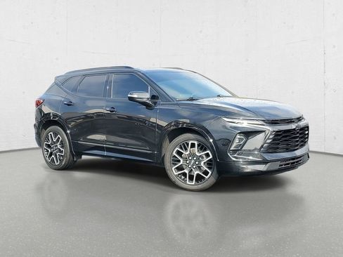 Used 2023 Chevrolet Blazer RS w/ Driver Confidence II Package image 2