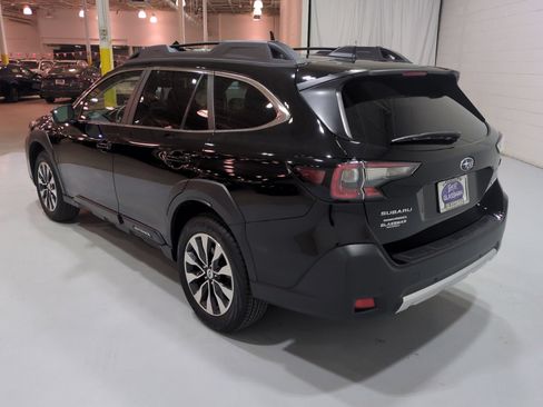 Used 2024 Subaru Outback Limited AWD/4WD image 5