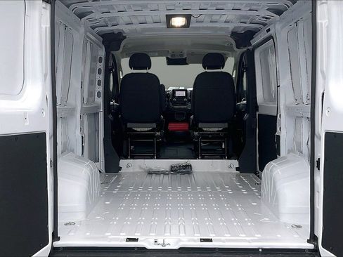 New 2026 RAM ProMaster 1500 w/ Convenience Group image 23