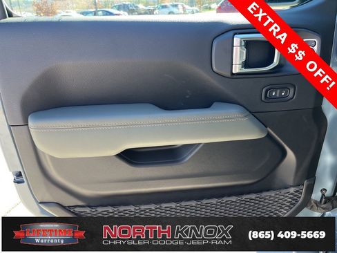 New 2026 Jeep Gladiator Mojave image 5