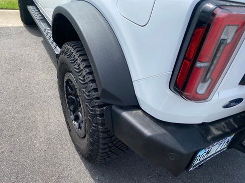 Used 2024 Ford Bronco Wildtrak AWD/4WD image 9