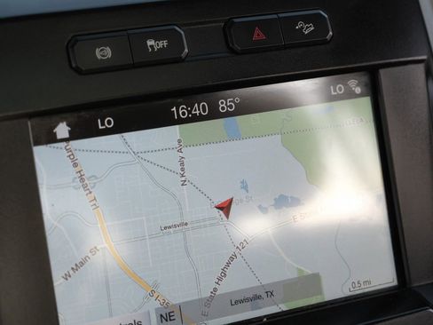 Used 2017 Ford F250 Lariat w/ FX4 Off-Road Package image 27