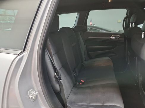 Used 2016 Jeep Grand Cherokee Laredo w/ Quick Order Package 23E image 23