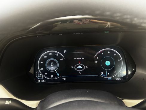 Used 2022 Hyundai Palisade Calligraphy image 32
