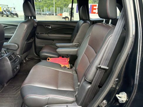 Used 2020 Honda Pilot Black Edition image 6
