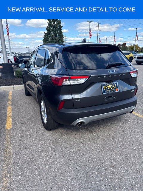 Used 2020 Ford Escape SE FWD image 3