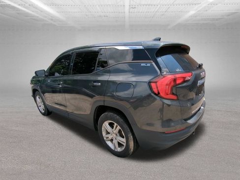 Used 2018 GMC Terrain SLE FWD image 10