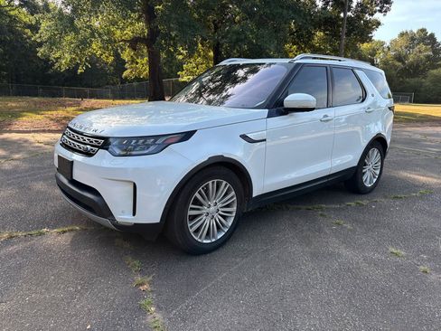 Used 2017 Land Rover Discovery HSE Luxury AWD/4WD image 5