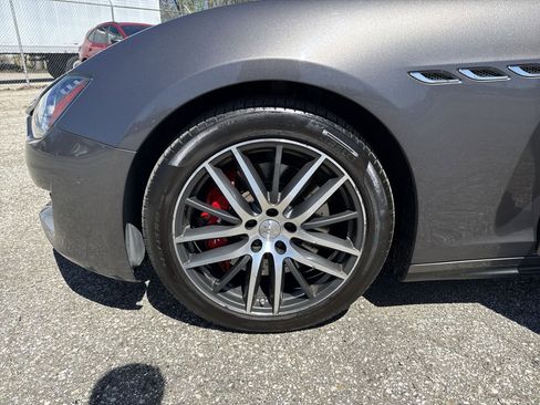 Used 2019 Maserati Ghibli S Q4 image 15