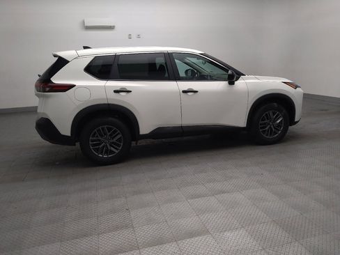 Used 2023 Nissan Rogue S FWD image 10