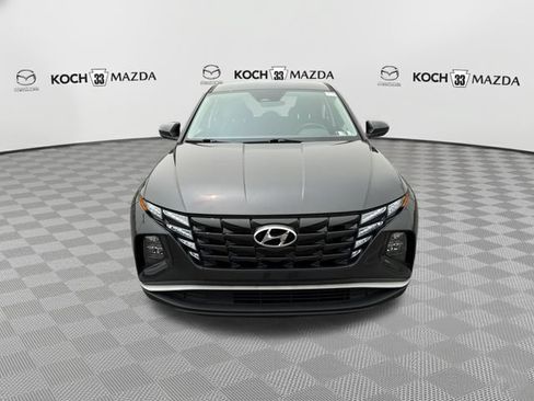 Used 2024 Hyundai Tucson SE AWD/4WD image 2