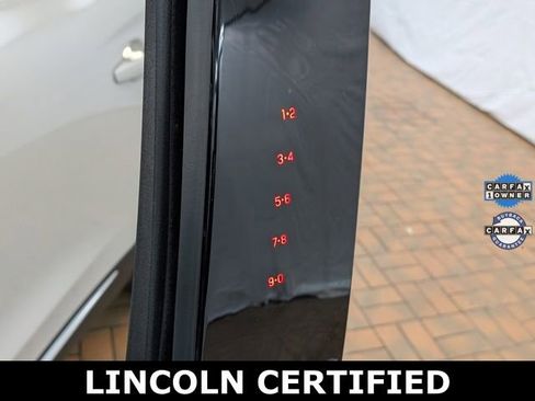 Certified 2022 Lincoln Nautilus Reserve w/ Equipment Group 201A image 9