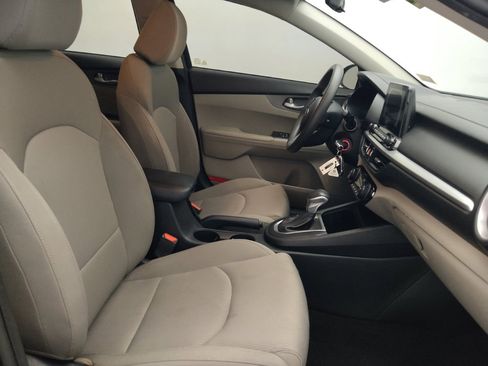 Used 2019 Kia Forte LXS FWD image 21
