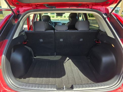 Used 2025 Kia Niro LX FWD image 30