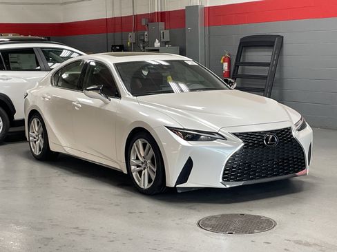 Used 2024 Lexus IS 300 w/ Comfort Package image 2
