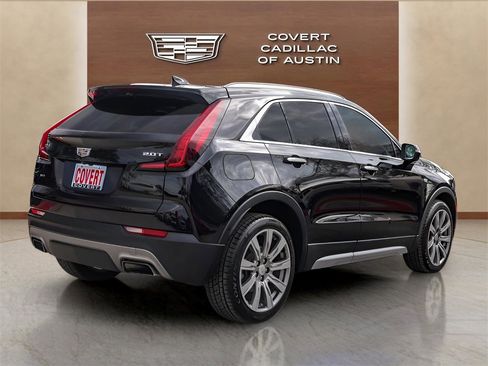 Used 2019 Cadillac XT4 Premium Luxury w/ Enhanced Visibility Package image 4