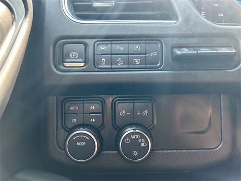 Used 2022 Chevrolet Tahoe High Country image 23