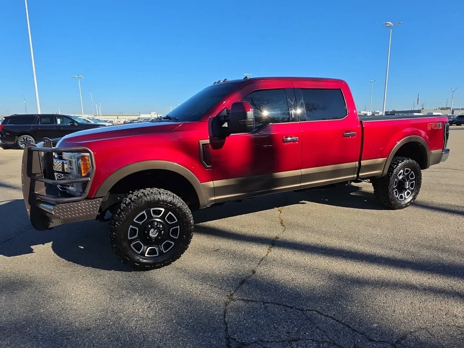 Used 2017 Ford F250 Lariat w/ Lariat Ultimate Package AWD/4WD image 14