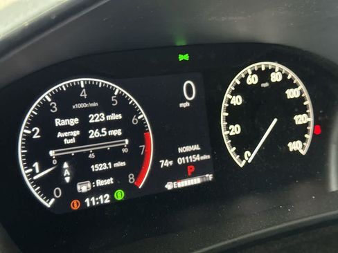 Used 2025 Honda CR-V LX image 16