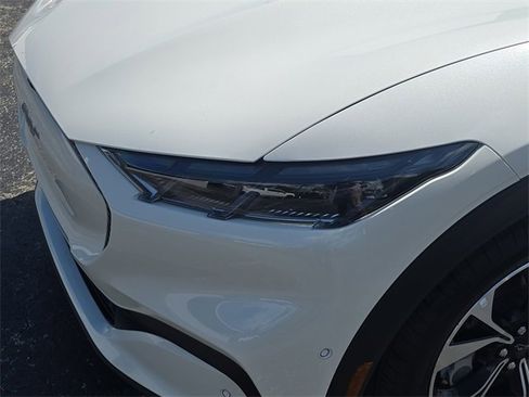 Used 2024 Ford Mustang Mach-E Select image 9