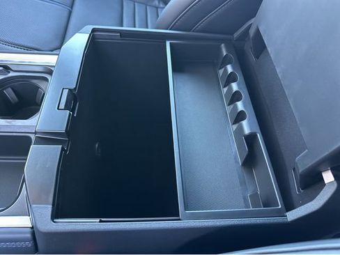 New 2026 Ford F250 Platinum w/ Tremor Off-Road Package image 35