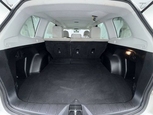 Used 2018 Subaru Forester 2.5i Premium AWD/4WD image 16