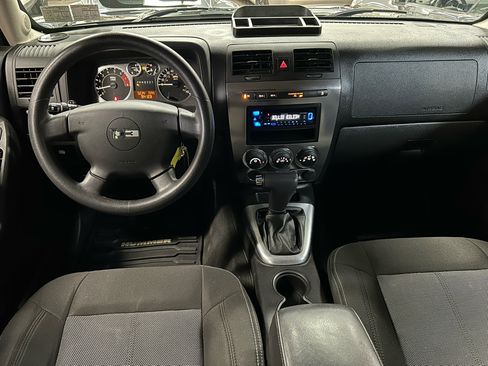 Used 2009 HUMMER H3T image 14
