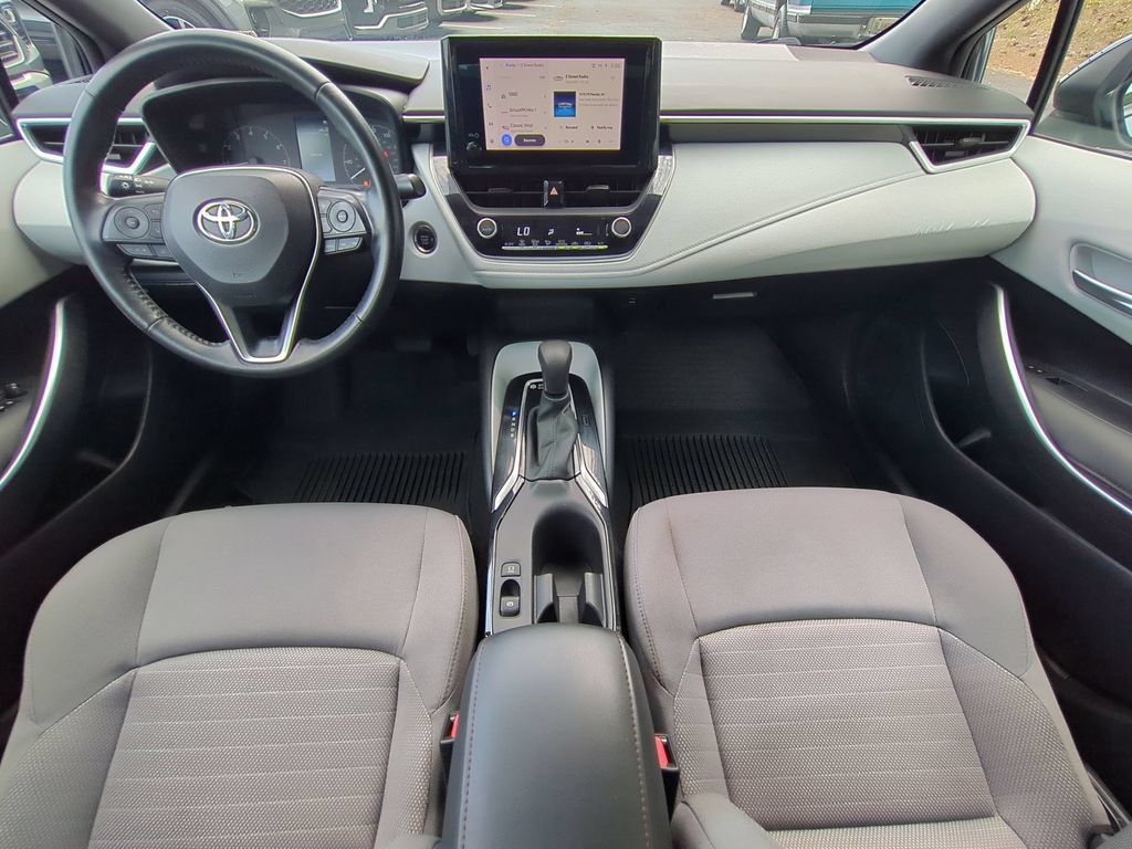 Used 2023 Toyota Corolla SE FWD image 17