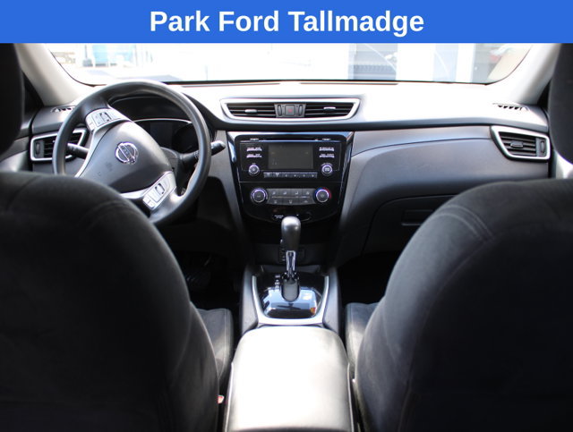 Used 2016 Nissan Rogue S AWD/4WD image 25