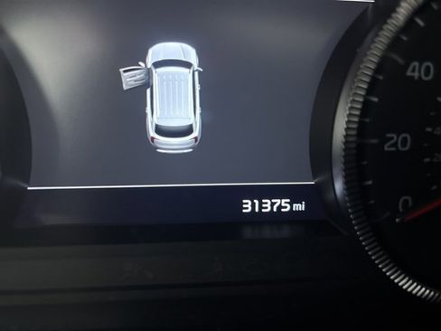 Used 2022 Kia Telluride SX image 3