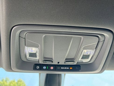 Used 2022 Chevrolet Silverado 1500 RST image 19