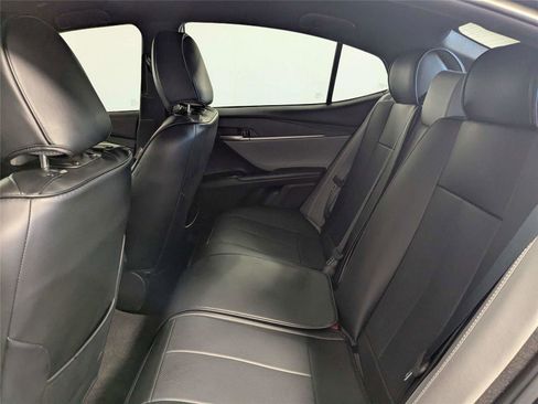 Used 2025 Toyota Camry SE w/ Convenience Package FWD image 35