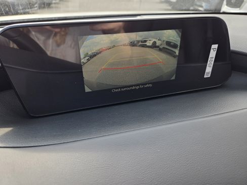 New 2026 MAZDA MAZDA3 2.5 S Hatchback w/ Premium Pkg image 31