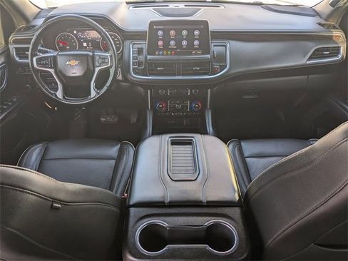 Used 2021 Chevrolet Suburban Premier w/ Premium Package image 17