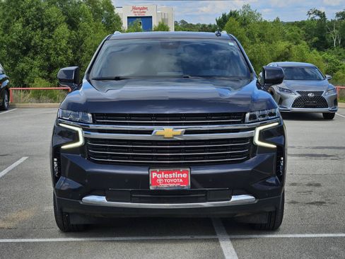 Used 2024 Chevrolet Tahoe LT RWD image 2